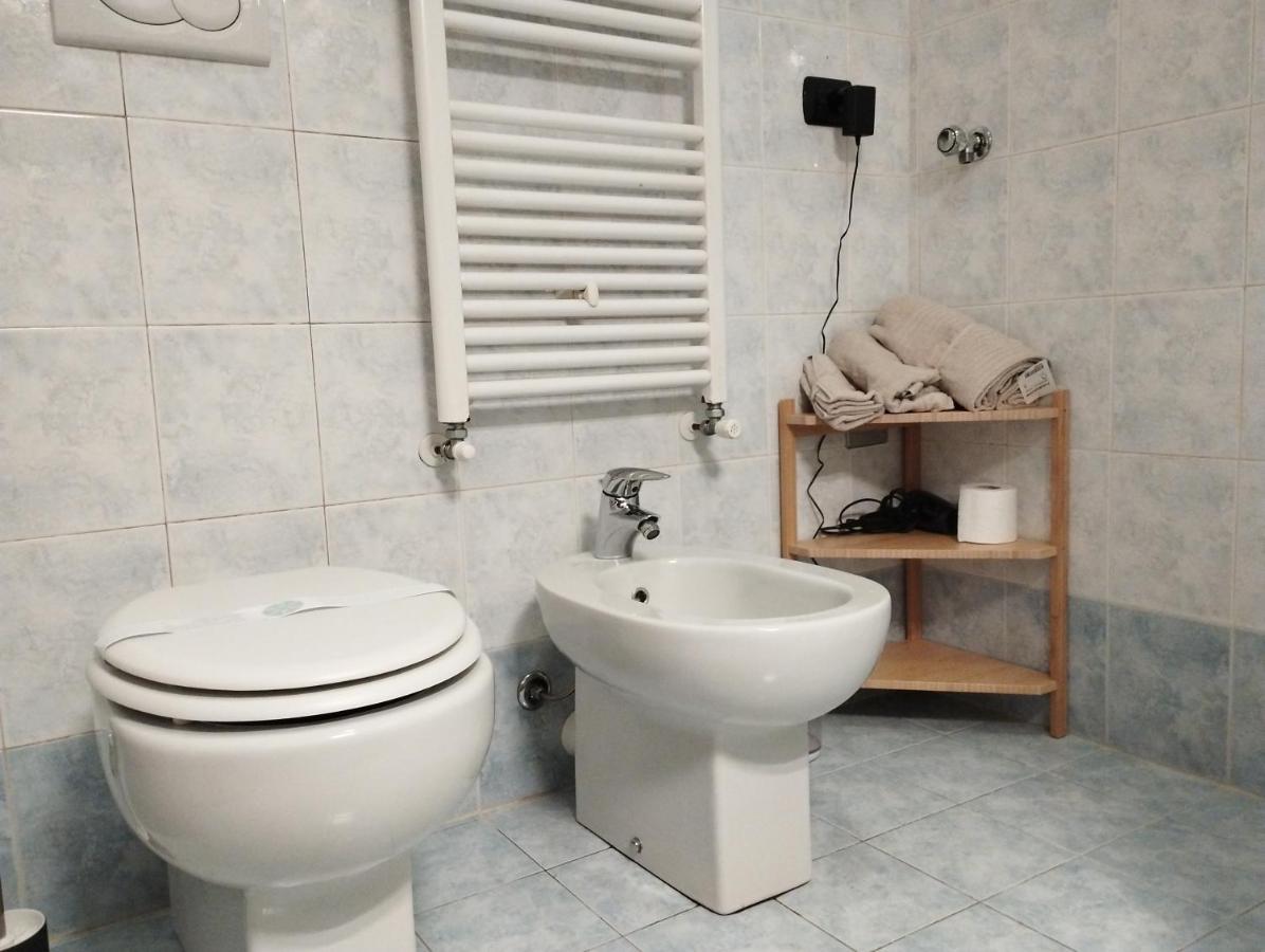 Liguria 51 - Affittica Apartment Милано Екстериор снимка